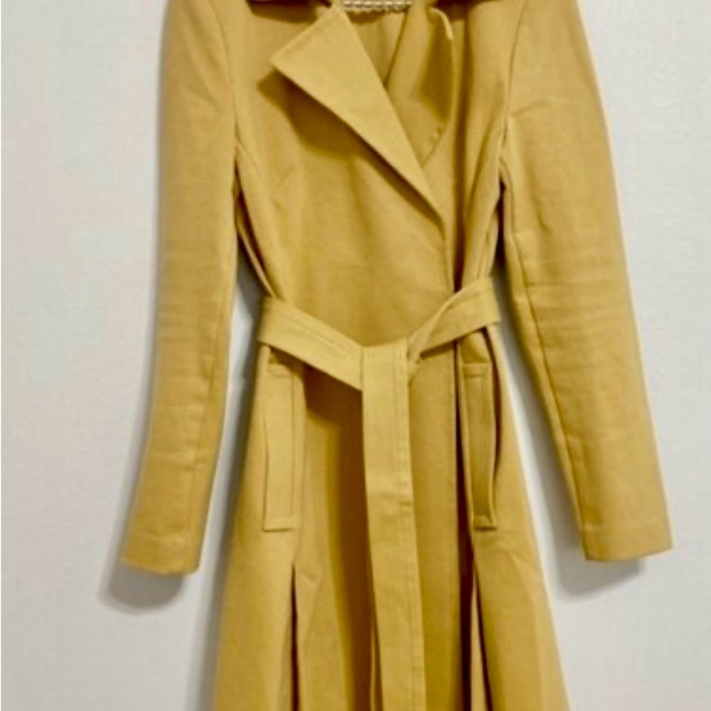 CAbi Stylish Camel Color Trench Coat Medium Size